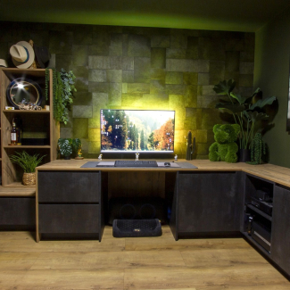bureau noir et bois