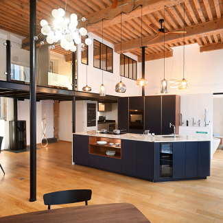 Cuisine noire et bois