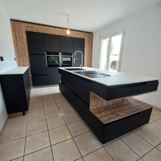 cuisine noire et bois