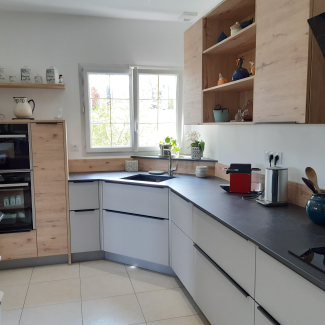cuisine blanche et bois