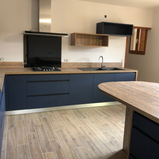 Cuisine bleue et bois