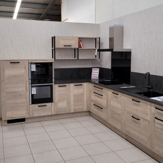 Cuisine en bois en L