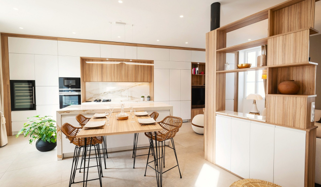 Cuisine blanche et bois